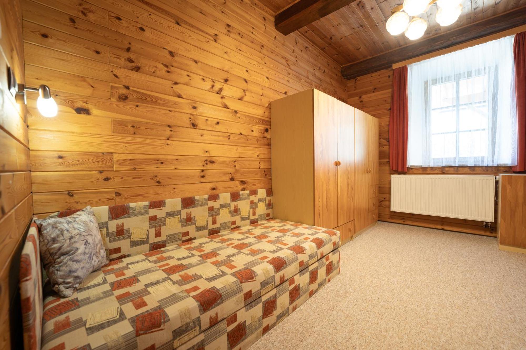 Ea Horsky Hotel Hajenka Модрава Екстер'єр фото