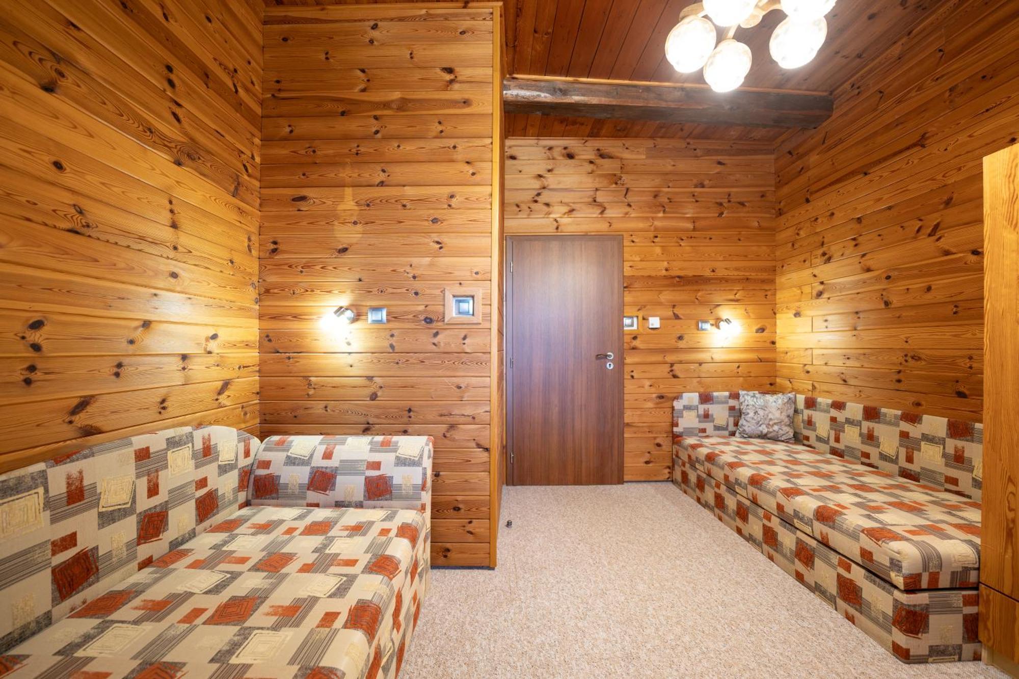 Ea Horsky Hotel Hajenka Модрава Екстер'єр фото
