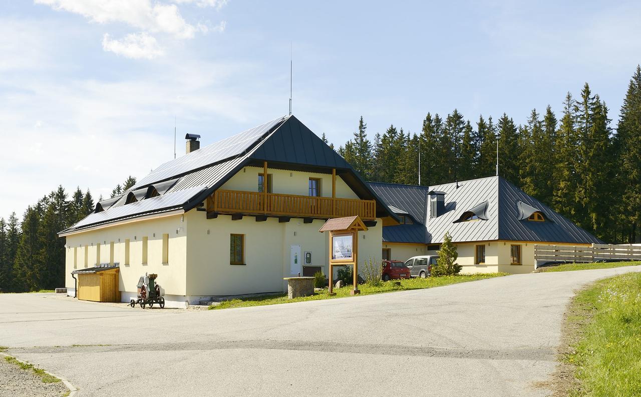 Ea Horsky Hotel Hajenka Модрава Екстер'єр фото