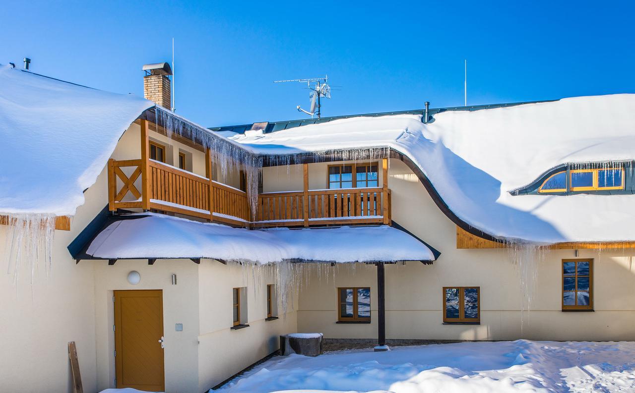 Ea Horsky Hotel Hajenka Модрава Екстер'єр фото