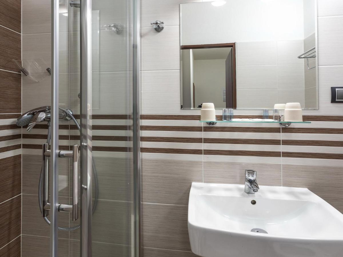 Ea Horsky Hotel Hajenka Модрава Екстер'єр фото