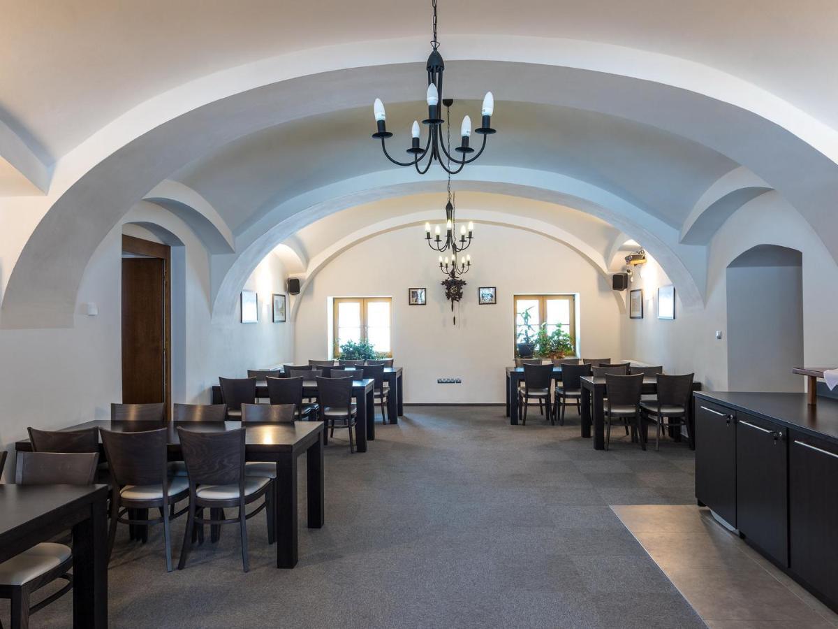 Ea Horsky Hotel Hajenka Модрава Екстер'єр фото